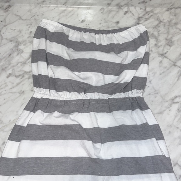 Old Navy Other - Old Navy swim coverup